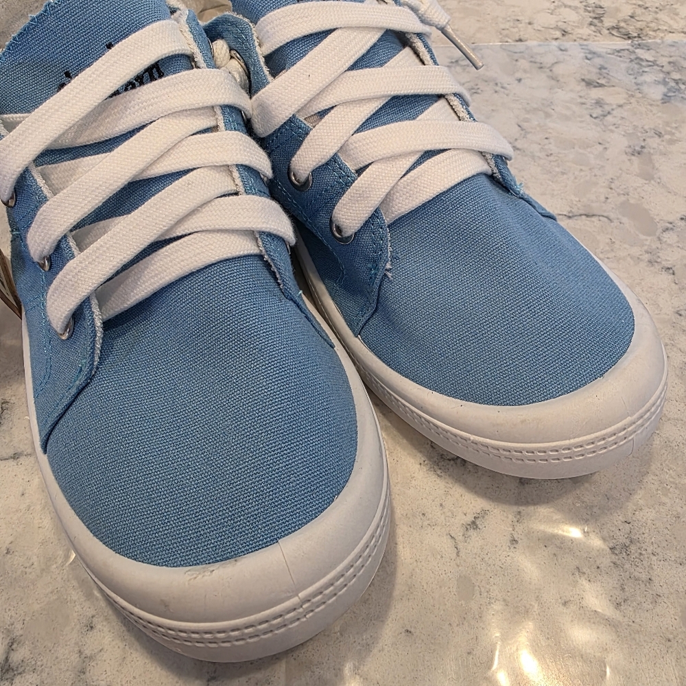 Simply Southern Collection Easy Slip Canvas Sneaker Womens Size 8 Blue NWT! - Picture 3 of 13